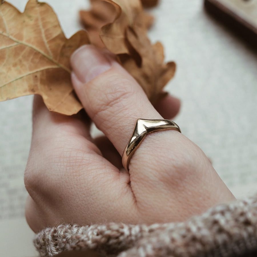 Vintage | Logan Wishbone Ring