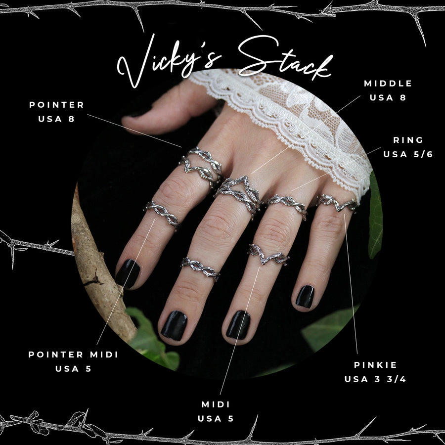 Silvestre Single Wrap Gothic Thorn Branch Branch Ring