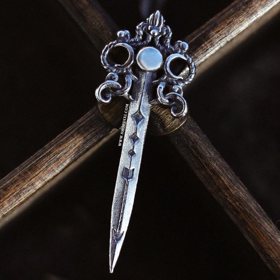 Hecate’s Sword Necklace