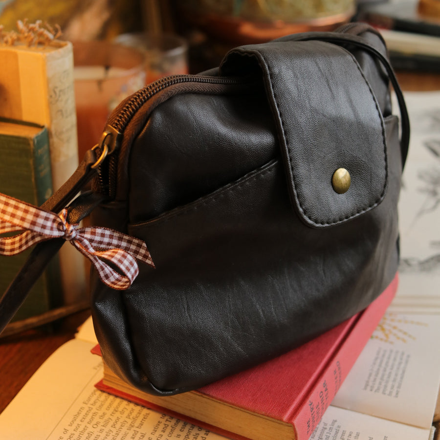 Vintage | Dark Academia Bag & Book Bundle