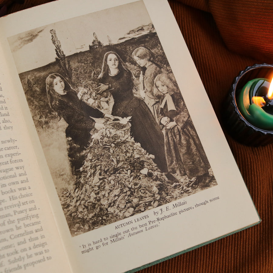 Vintage | Pre-Raphaelite Book