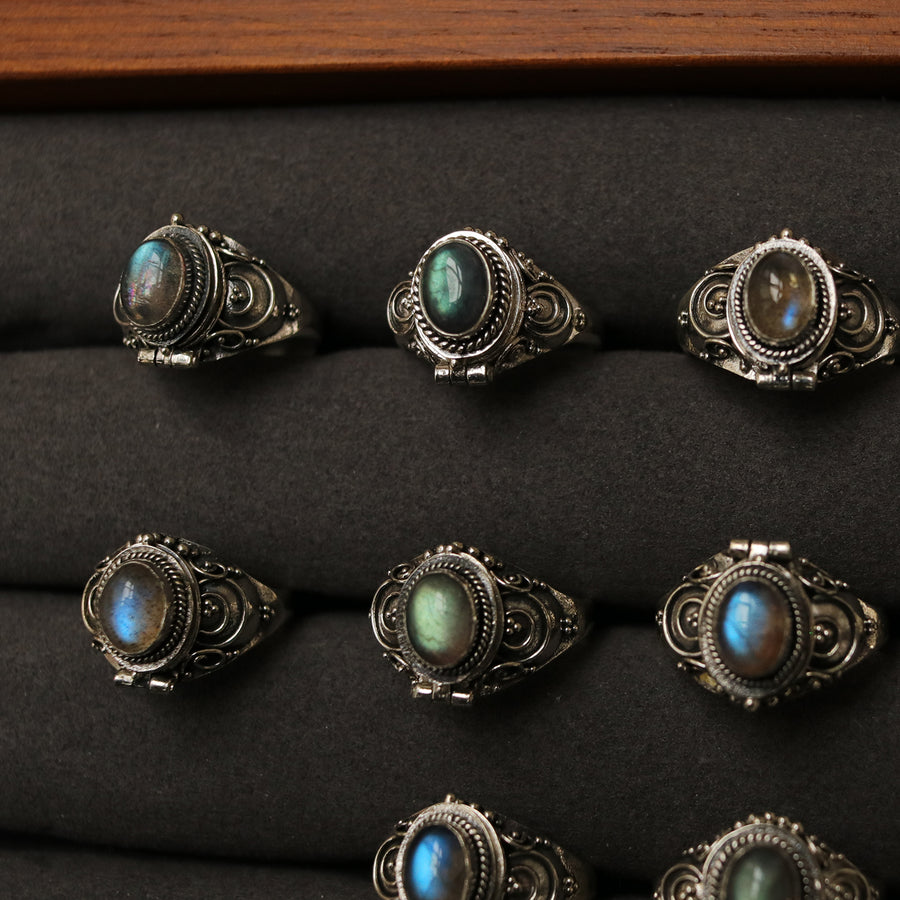 Elder Labradorite Poison Box Ring