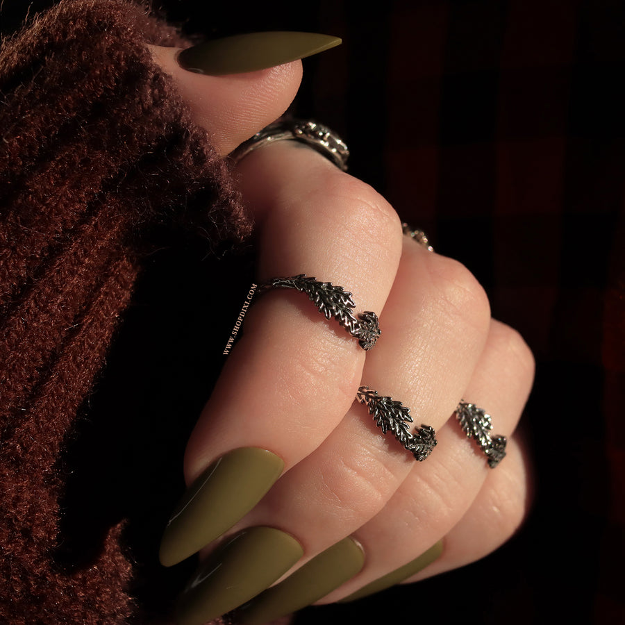 Oak Leaf Cradle Midi Ring Set of 3