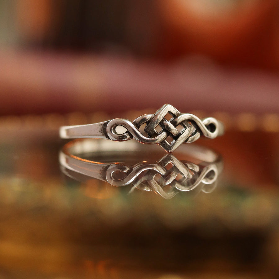 Celtic Knot Ring