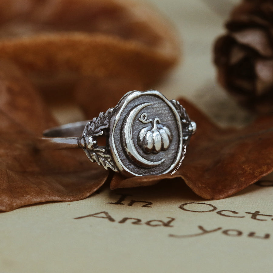 Pumpkin Crescent Cradle Wax Seal Ring