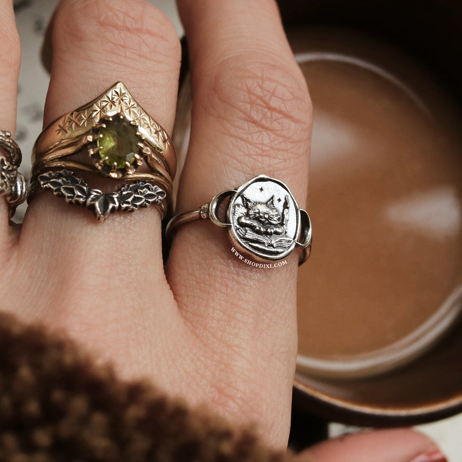 Enchanted Feline Familiar Cat Ring