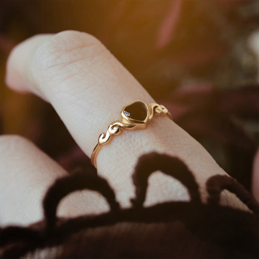 Mystic Heart Mood Stone Gold Ring