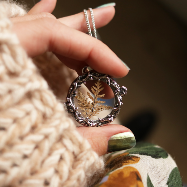 Silvestre Window Locket Necklace