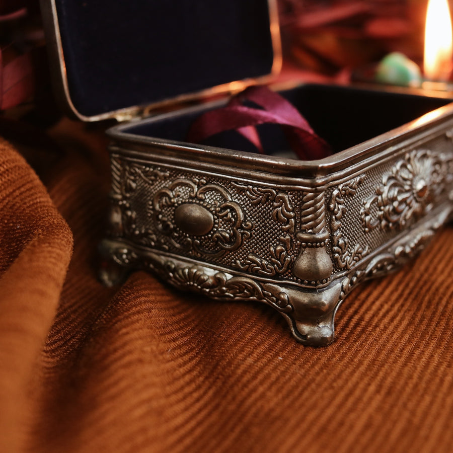 Vintage | Juniper Jewellery Box