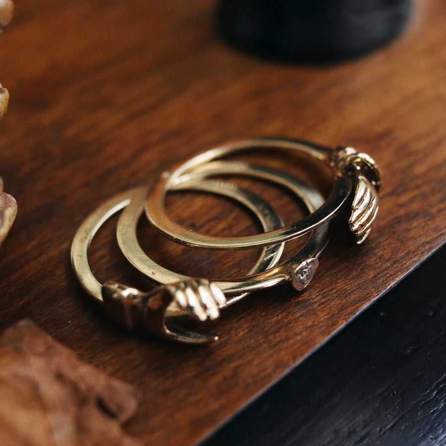 Vintage | Fede Opening Hands Ring