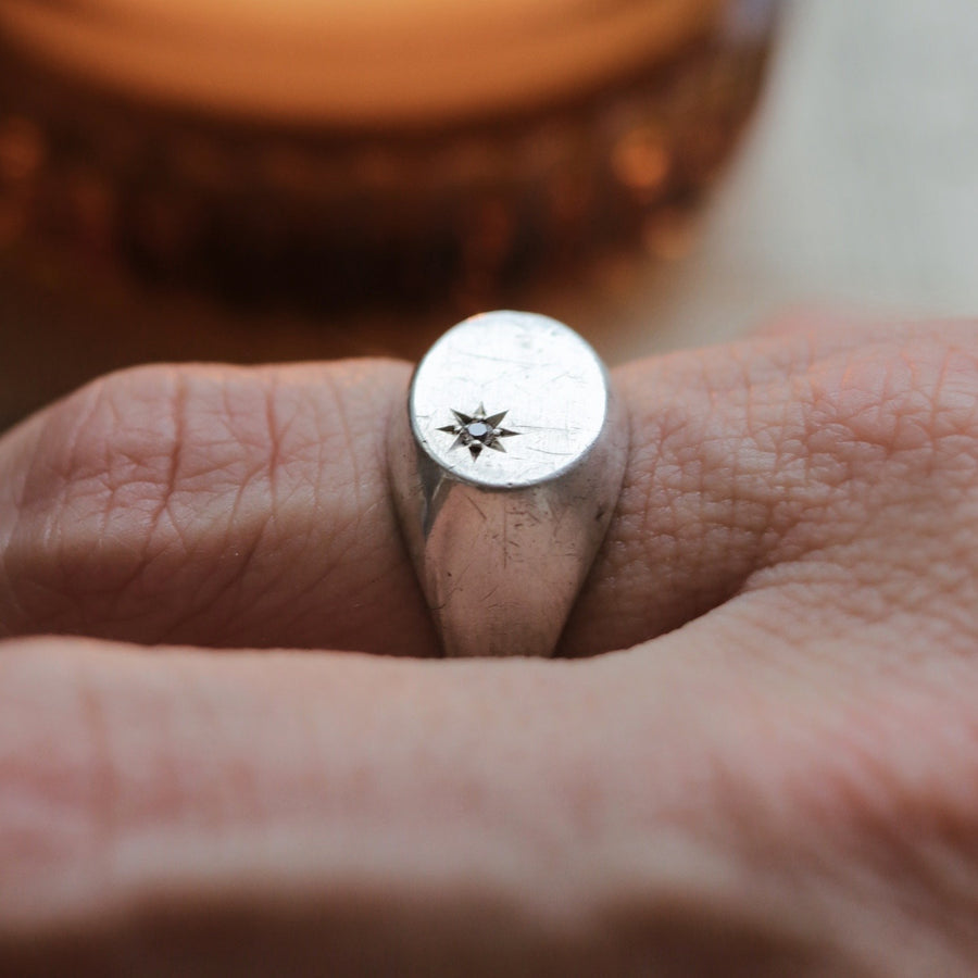 Vintage | Burst Signet Ring